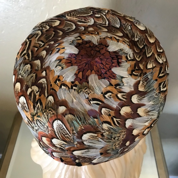 ONE-OF-A-KIND JAPANESE DESIGNER URBI ET ORBI 1950s PHEASANT FEATHER HAT main image 8